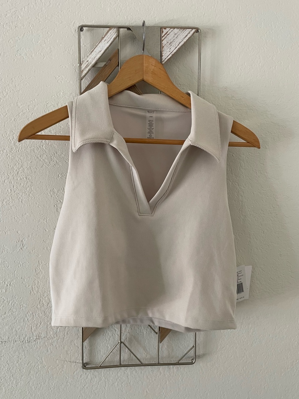 Beyond Yoga Heather Rib Prep Cropped Tank - Picture 4 of 9